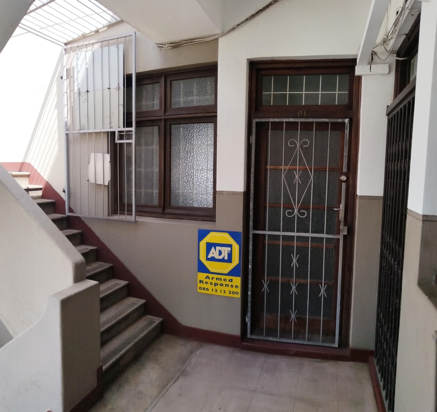 1 Bedroom Property for Sale in Port Elizabeth Central Eastern Cape